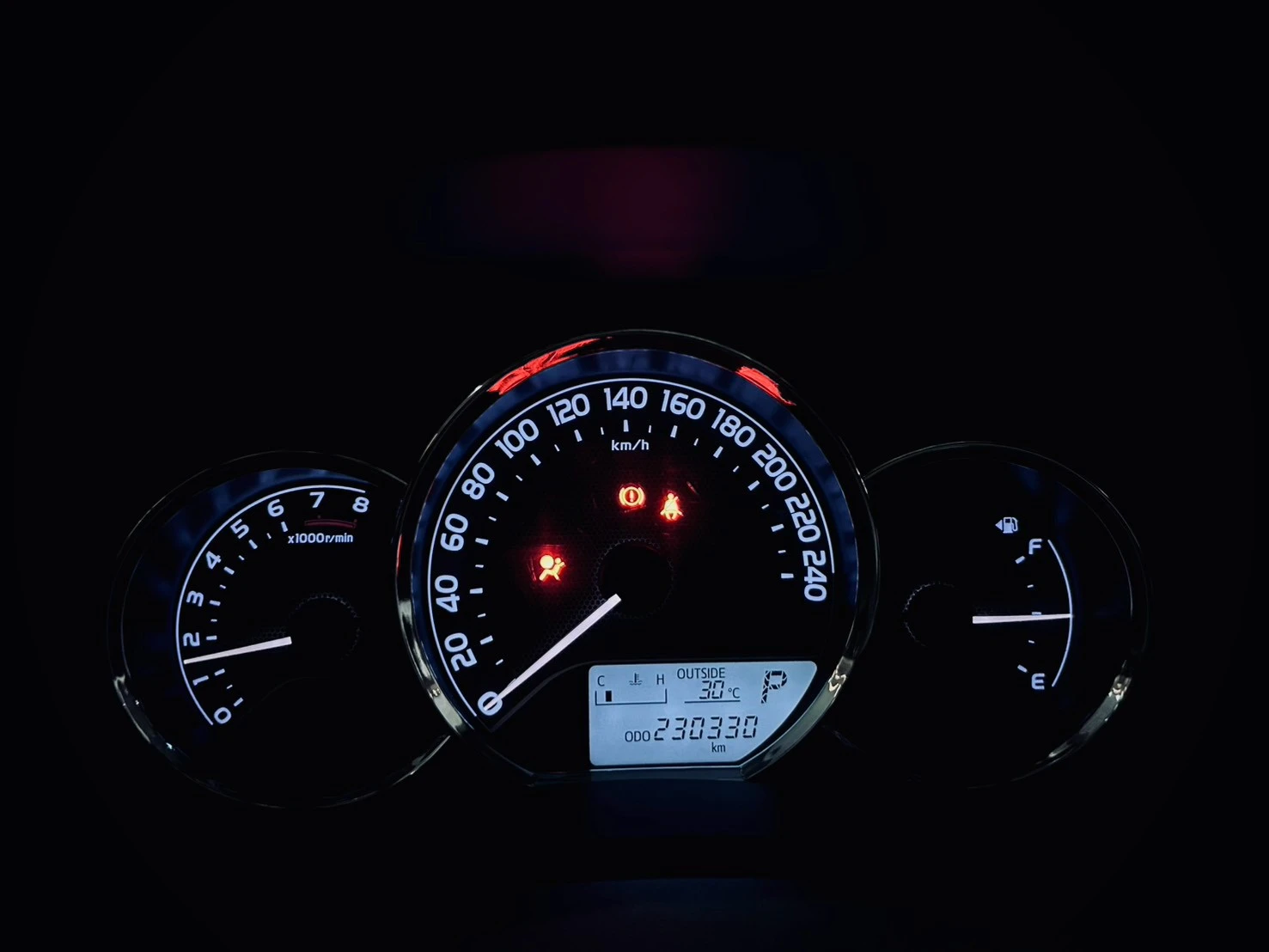 ⚪ 2014 Toyota Corolla Altis 1.8 經典版 銀色