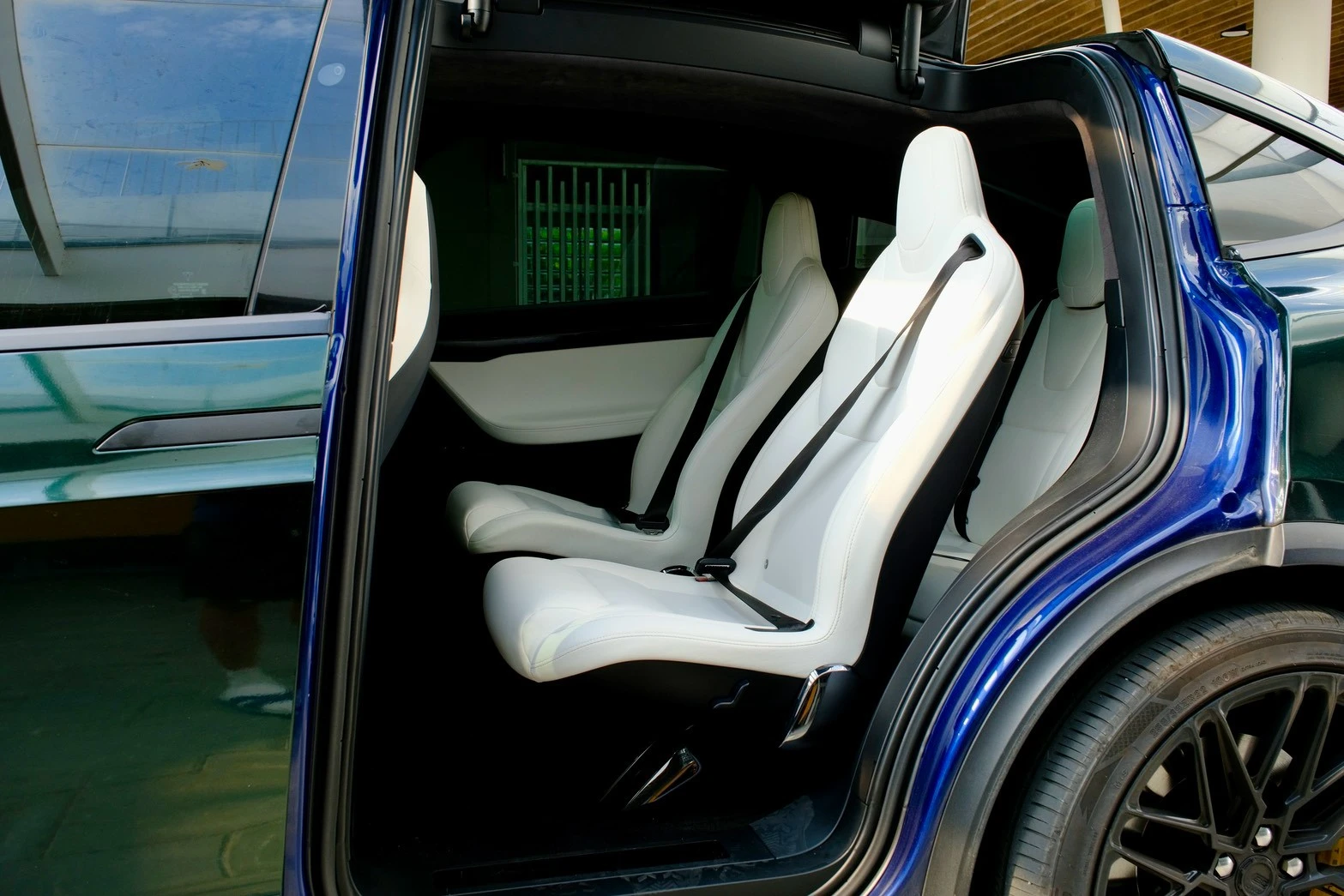⚪ 2019 Tesla Model X LR 100D 六人座 綠色(原車藍色)