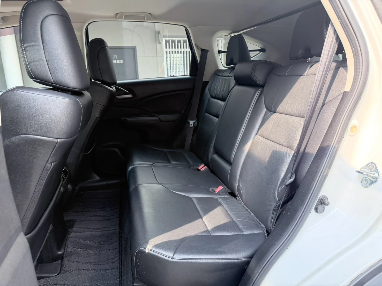 ⚪ 2015 Honda CR-V 2.4 VTi-S 白色