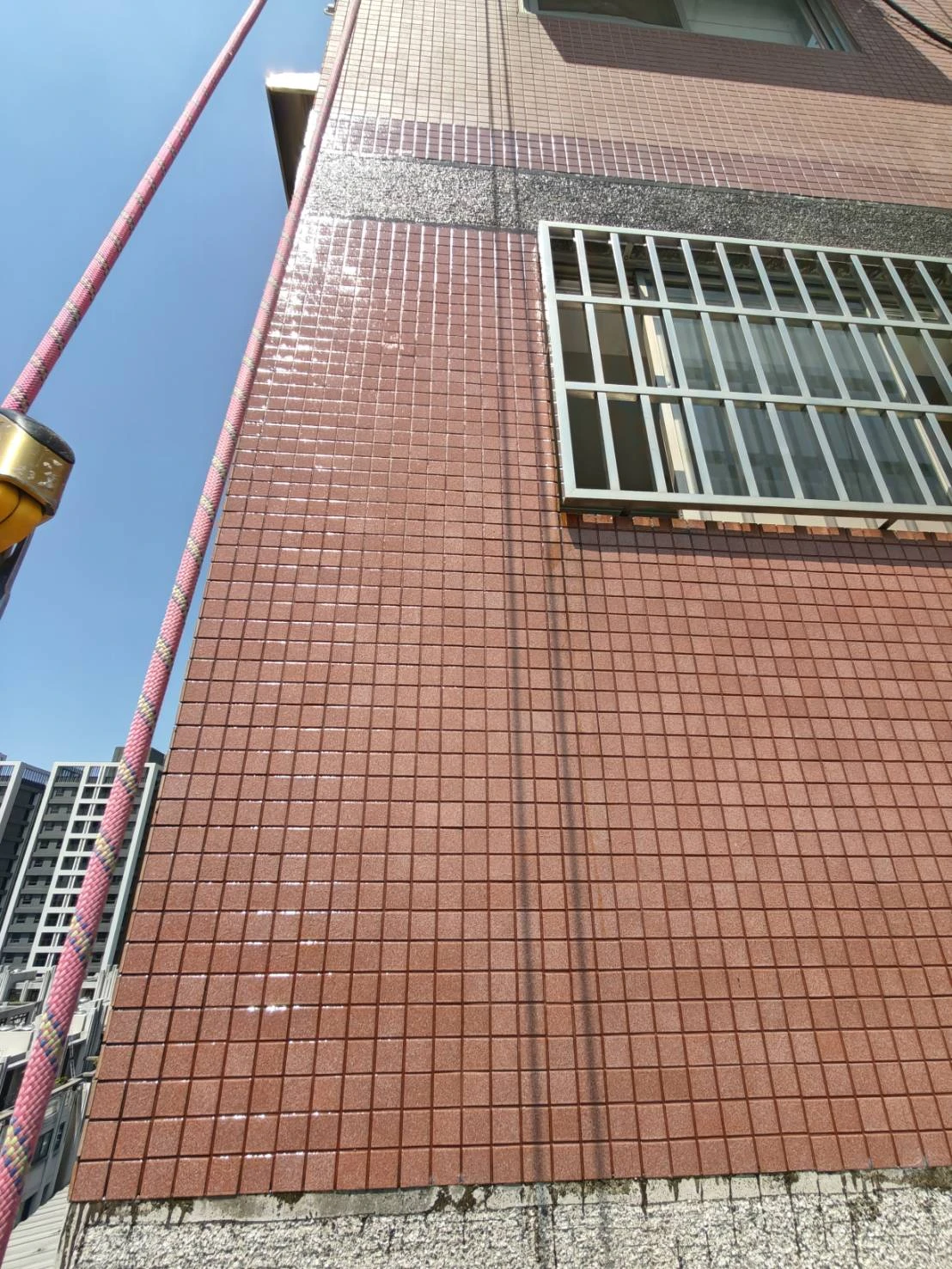 彰化縣-彰化市大樓｜外牆滲水｜外牆磁磚|透明防水工程