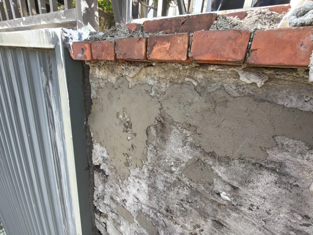 彰化縣-彰化市｜外牆龜裂澎共滲水｜泥作修補｜防水修繕工程