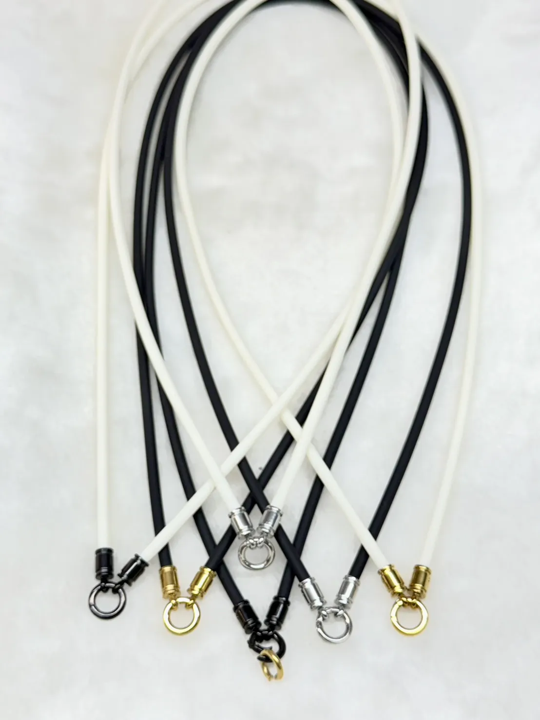 2026年新款水溶鈦負離子佛牌項鍊 多色可選樣式變化多