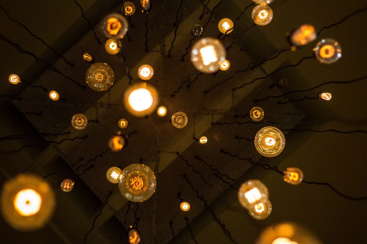 燈具如何挑選呢-掌握三大要素，選燈非難事