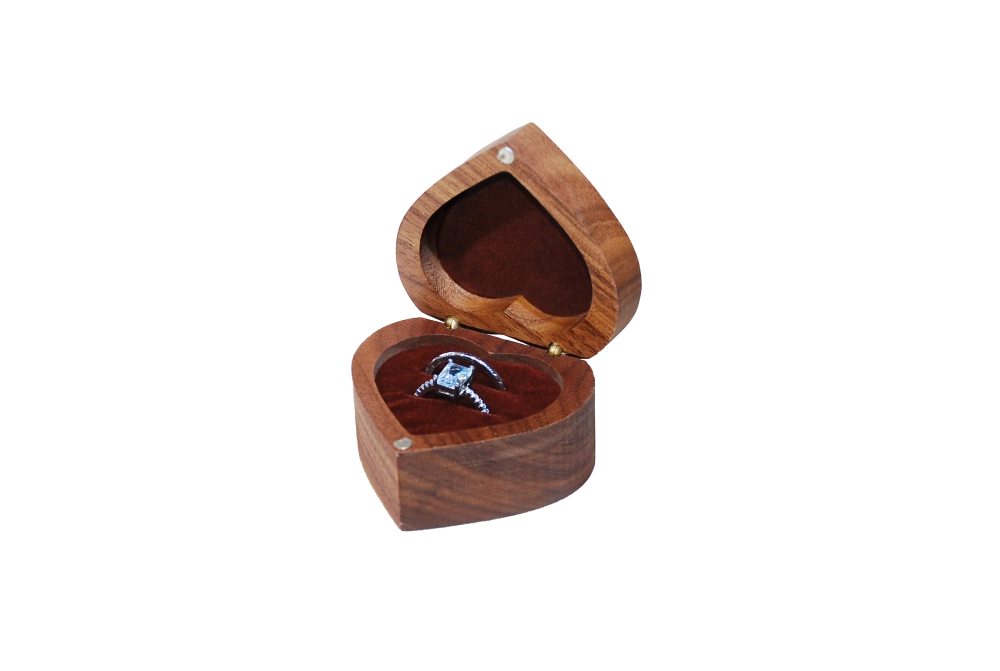 實木心型北美胡桃雙戒盒