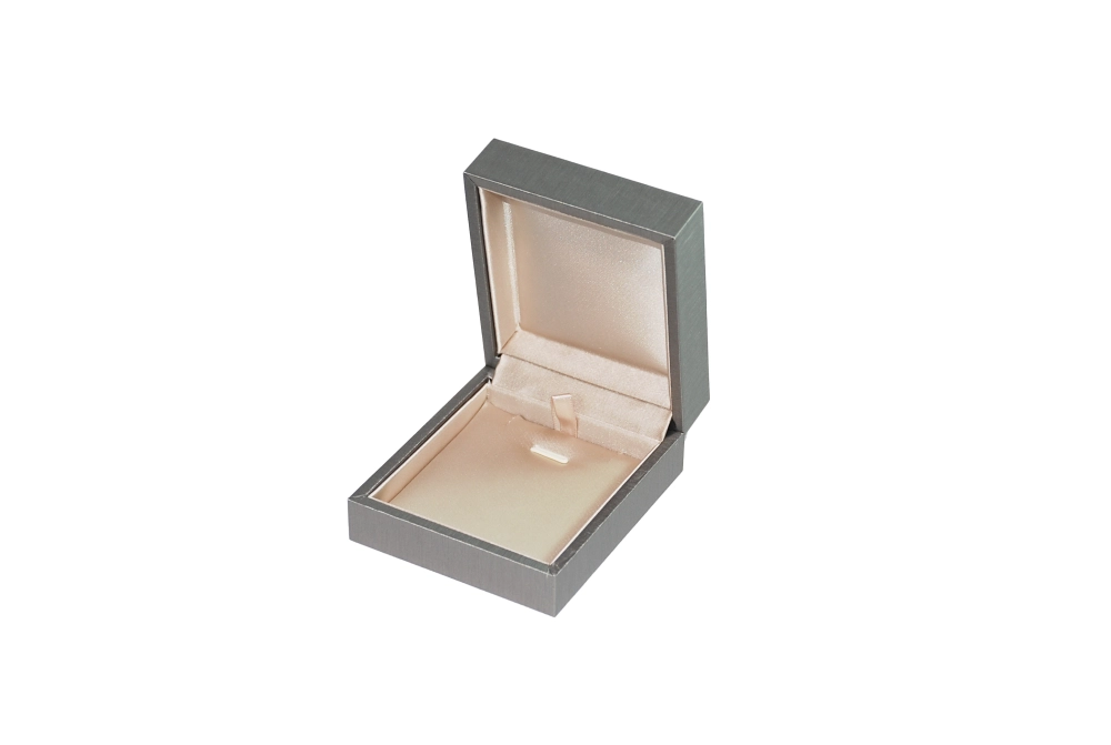 銀色絲紋項墜盒