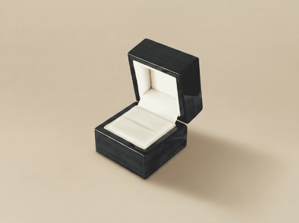 黑檀木烤漆戒指盒(小