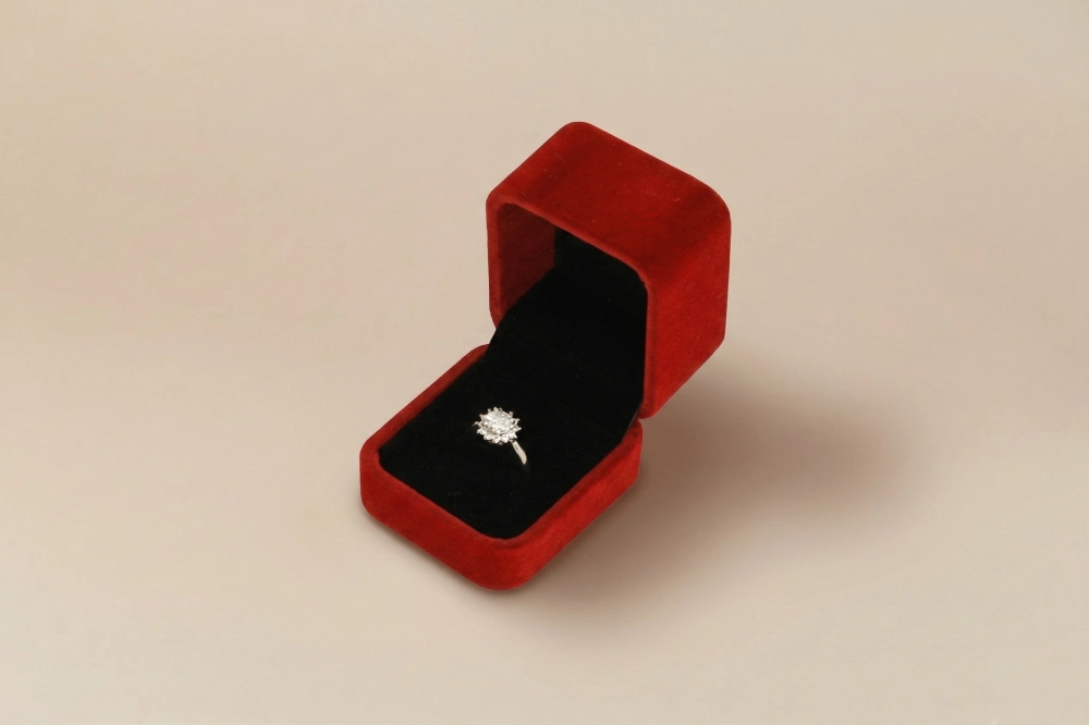 方形絨布戒指盒