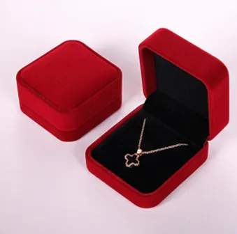 方形絨布項墜盒(小)