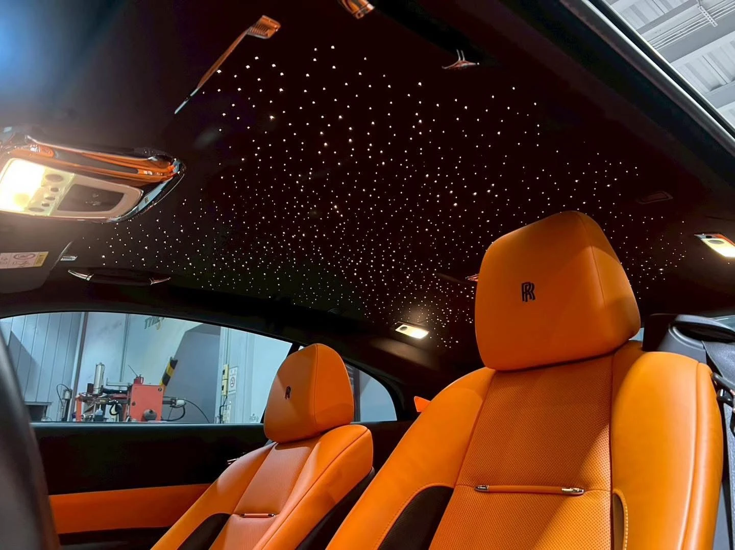 Rolls-Royce 四輪定位調整