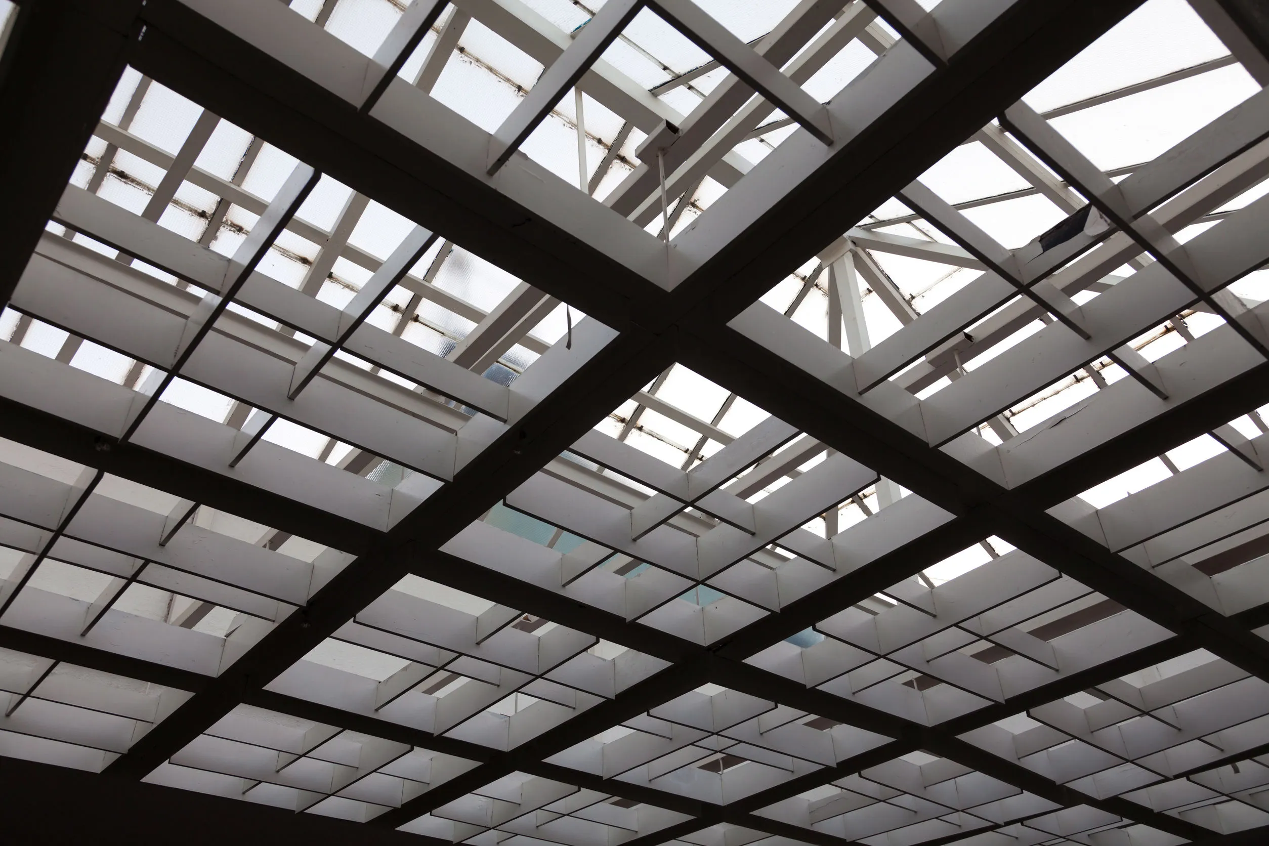 金屬天花（鋁板/鋁條/企口金屬）