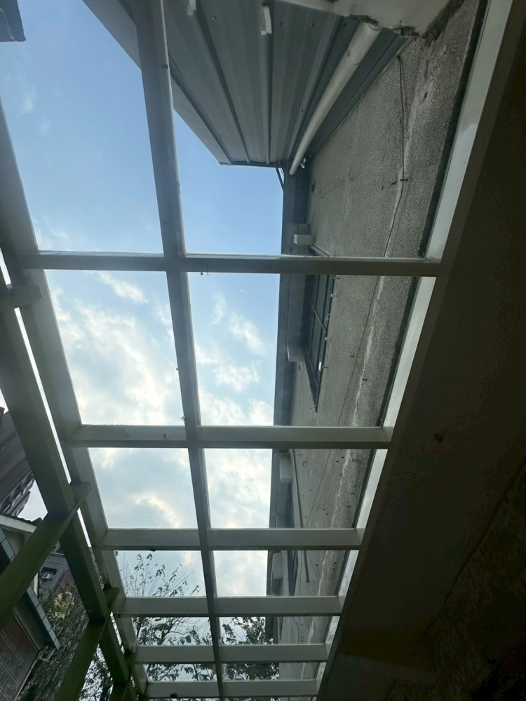 隔熱紙玻璃處理清洗