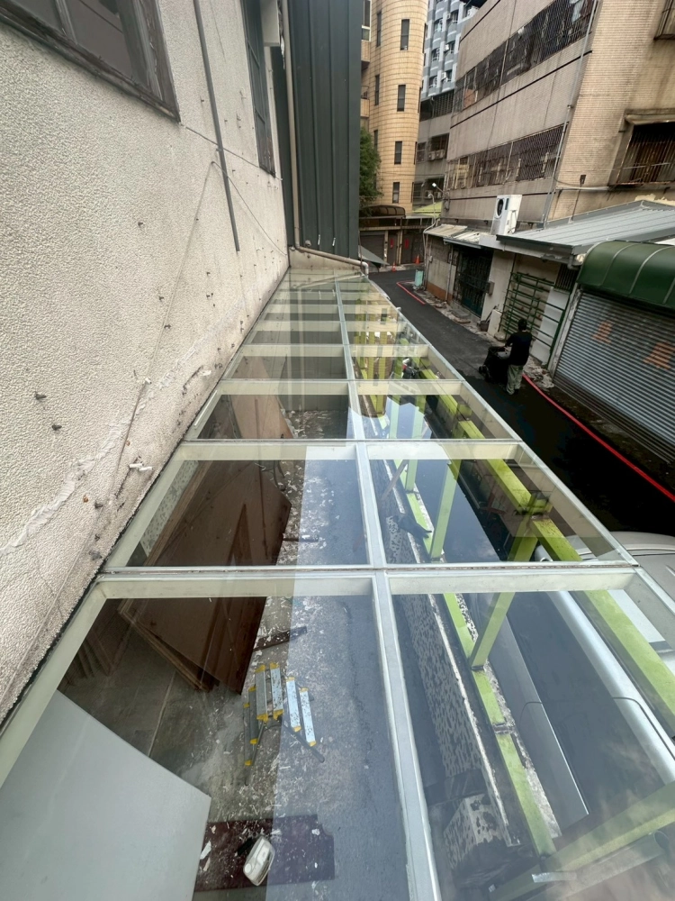 隔熱紙玻璃處理清洗