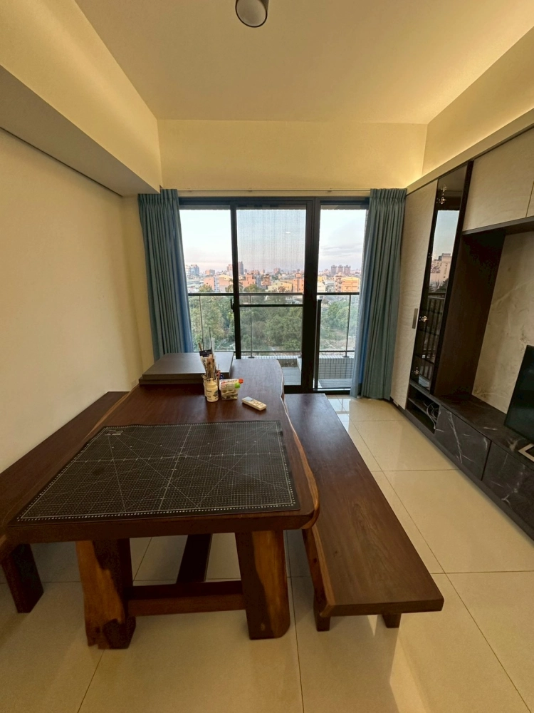 潭子老鼠窩清潔前與後-台中套房清潔/台中套房大掃除