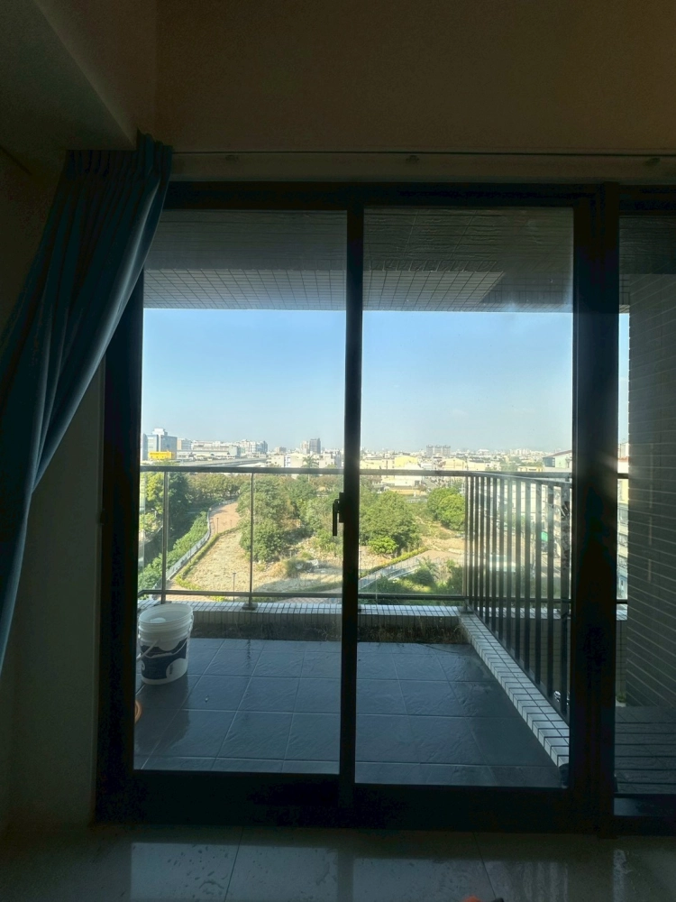 潭子老鼠窩清潔前與後-台中套房清潔/台中套房大掃除