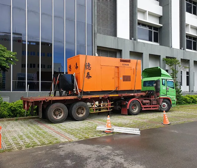 生物醫學園區特斯拉充電站