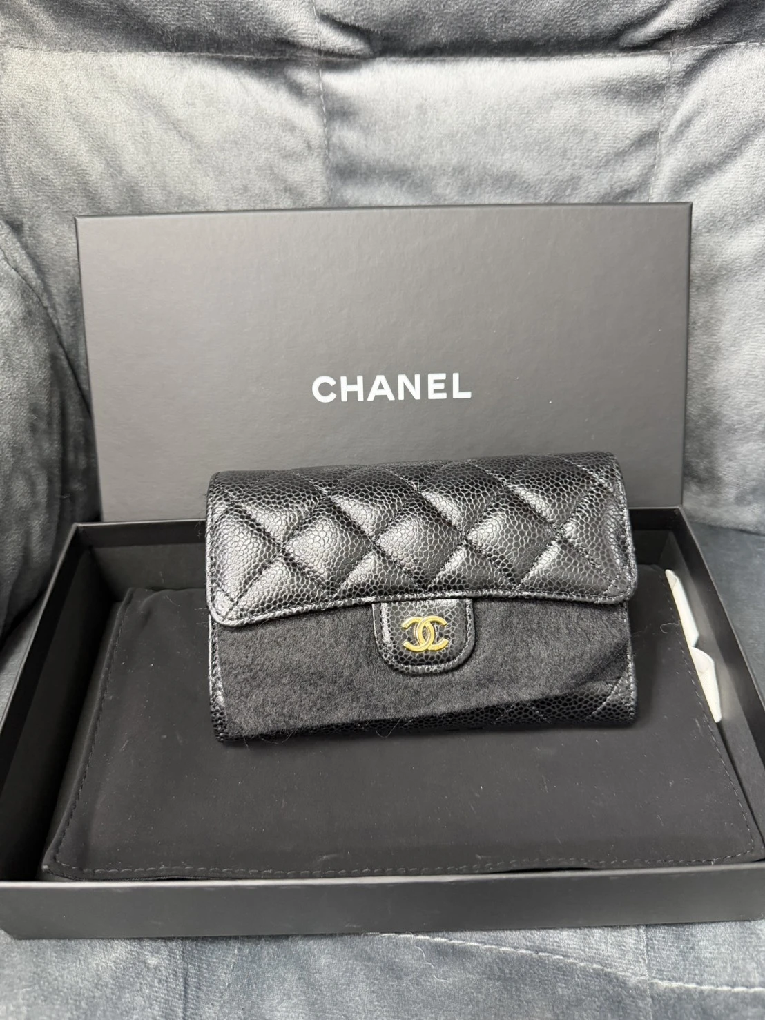  CHANEL 香奈兒 CF經典菱格荔枝紋牛皮口蓋中夾 金釦 三折中夾 錢包