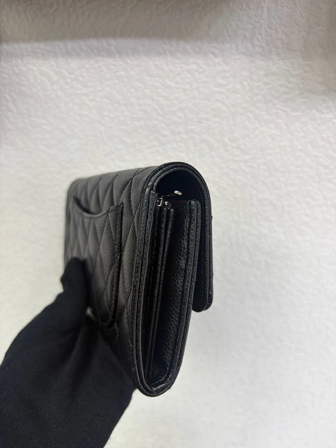 CHANEL 經典菱格紋荔枝皮銀釦長夾