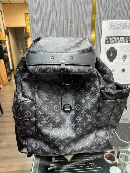 LV後背包