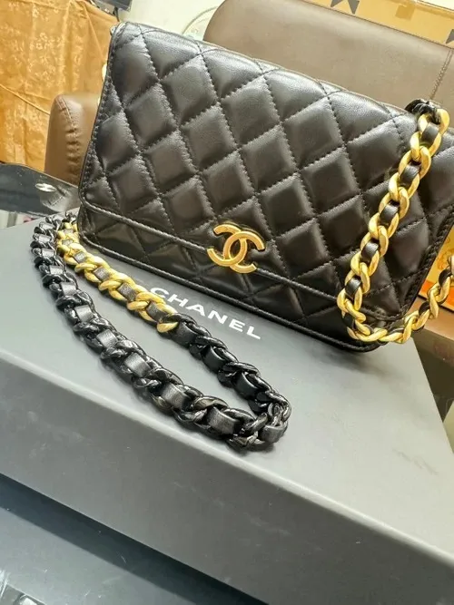 Chanel 香奈兒 woc