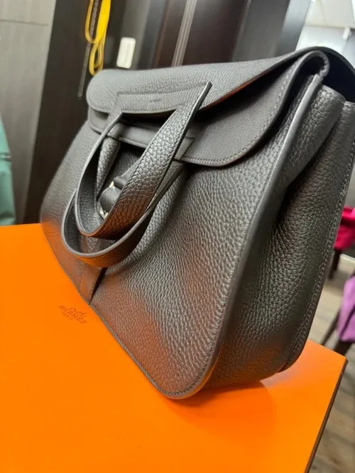 Hermes 愛馬仕 HALZAN 31