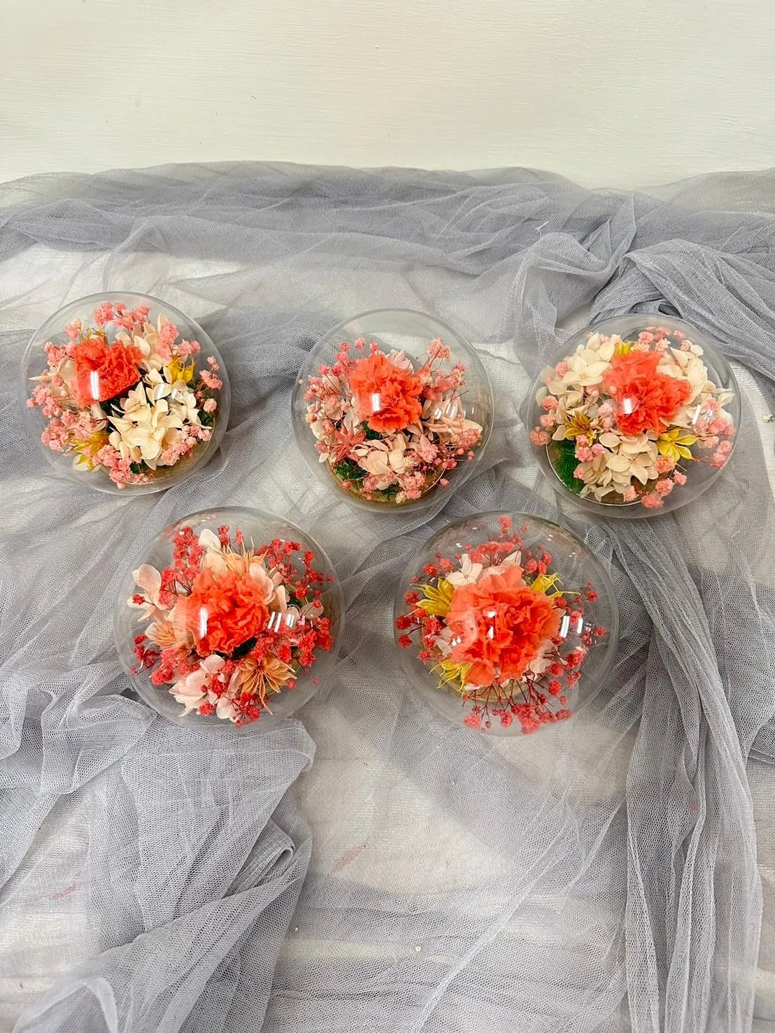 迷你康乃馨玻璃罩