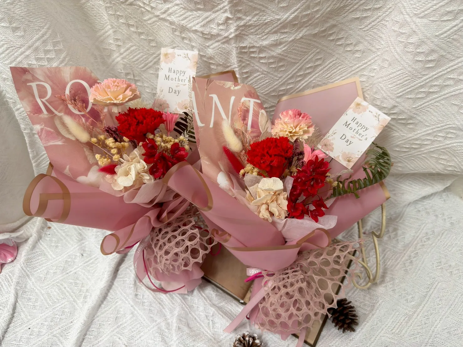 永生康乃馨花束(中)