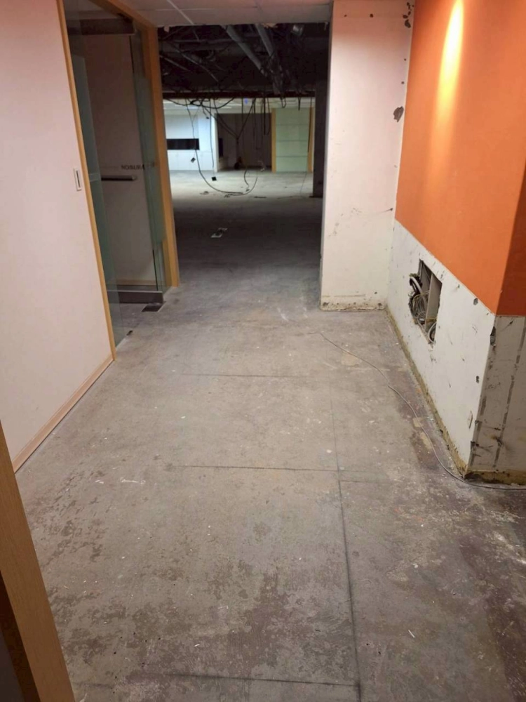 博愛一路商辦大樓拆除