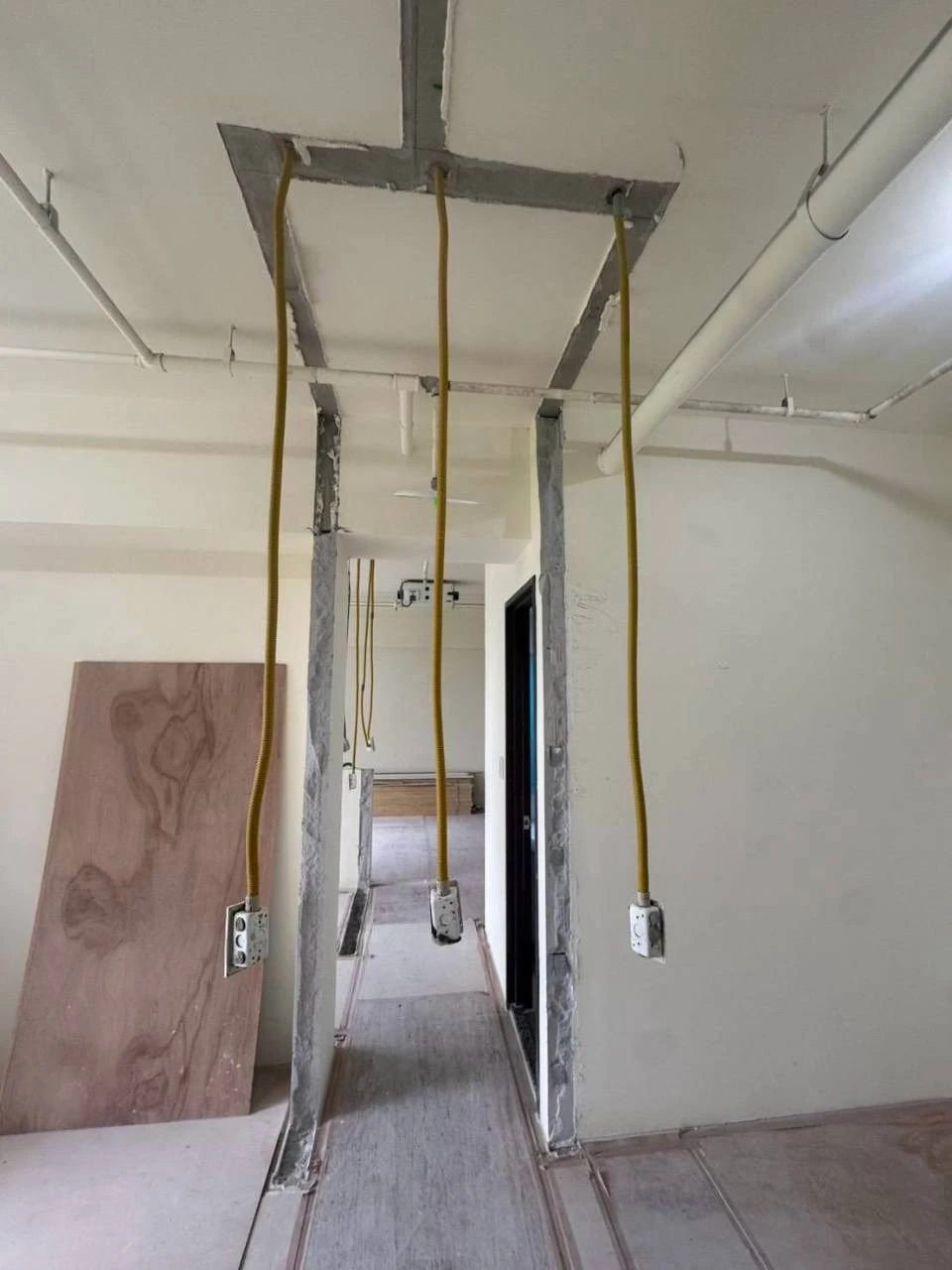 台南大樓新成屋 隔間打除