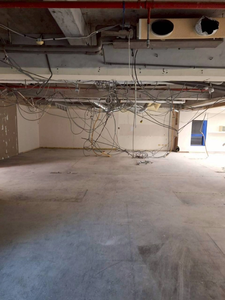 博愛一路商辦大樓拆除