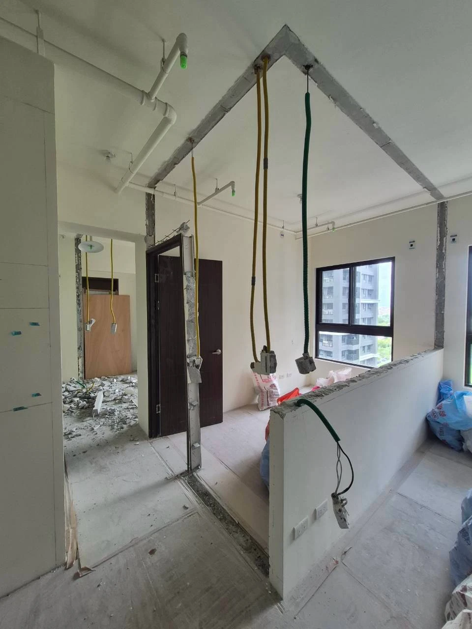 台南大樓新成屋 隔間打除