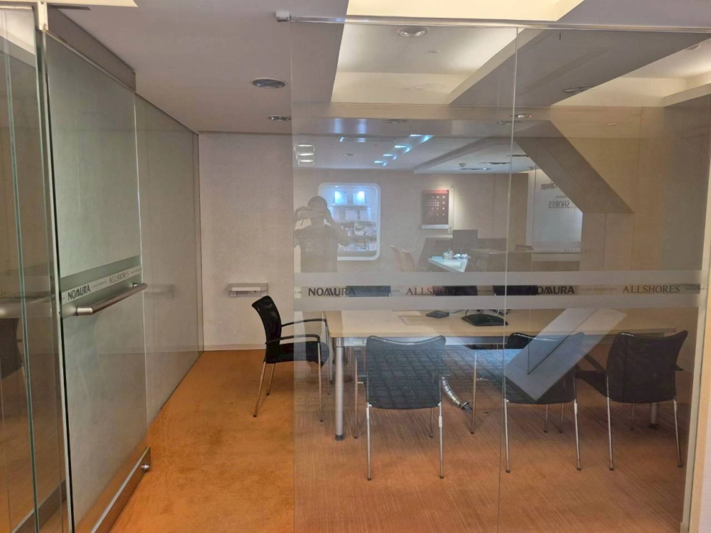 博愛一路商辦大樓拆除