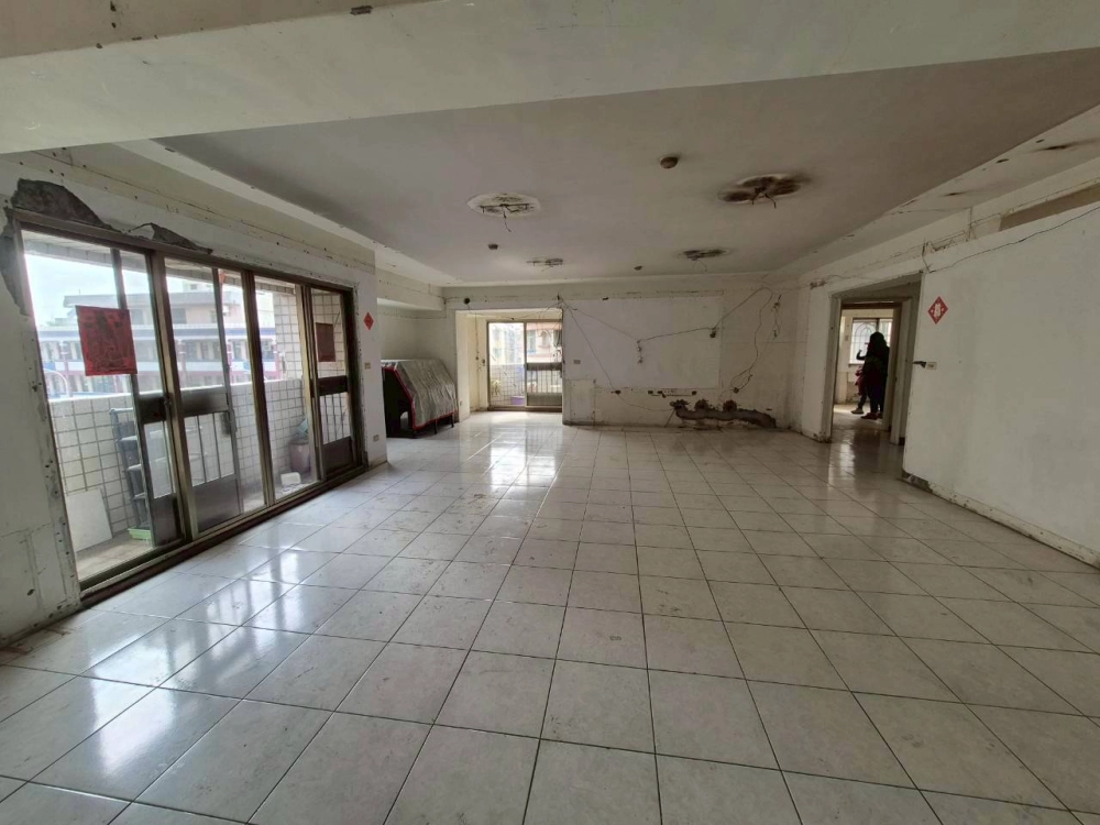 小港鳳福路全屋裝潢拆除