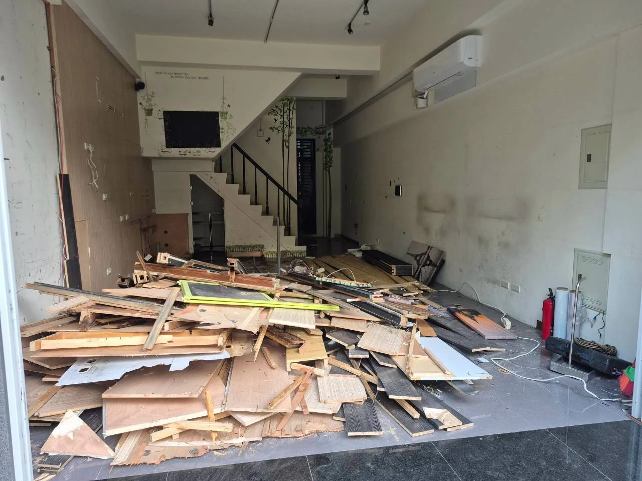 鼎中路咖啡廳/高雄拆除工程