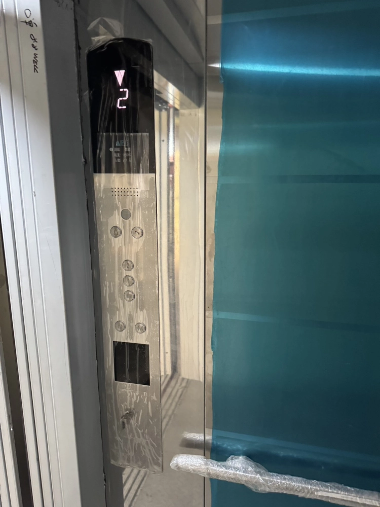 新竹無機房檢查用貨梯