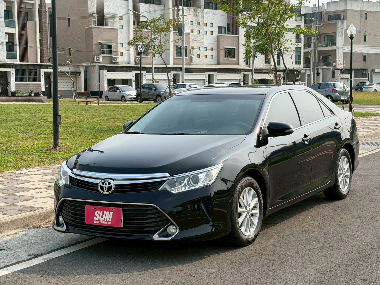 TOYOTA CAMRY 經典款