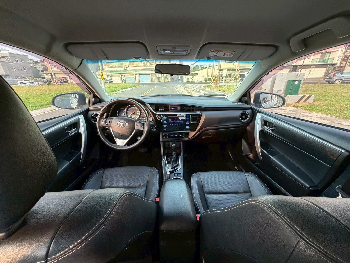 TOYOTA ALTIS 豪華版