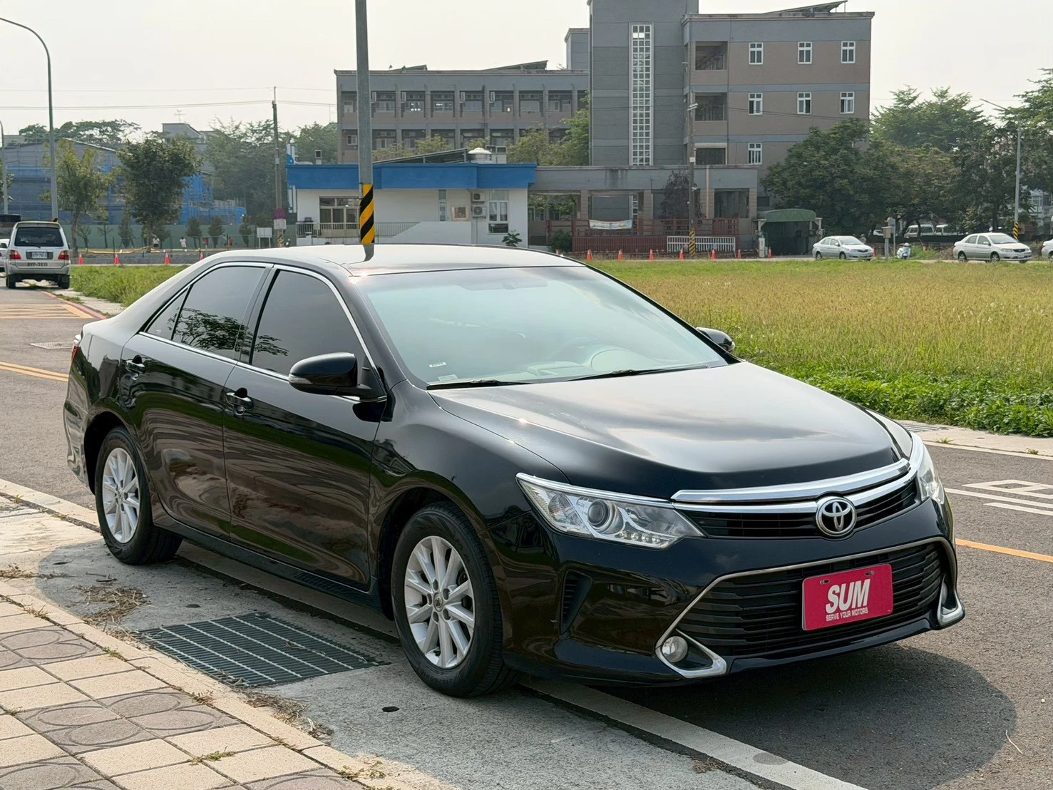 TOYOTA CAMRY 經典款