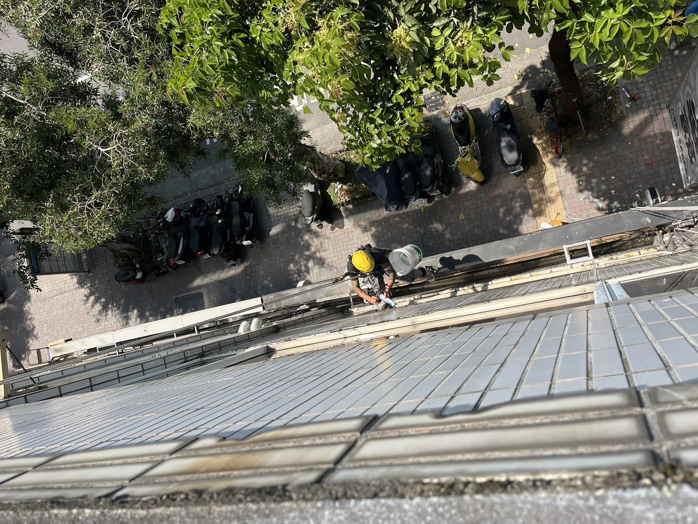 士林女兒牆塗聚氨樹脂