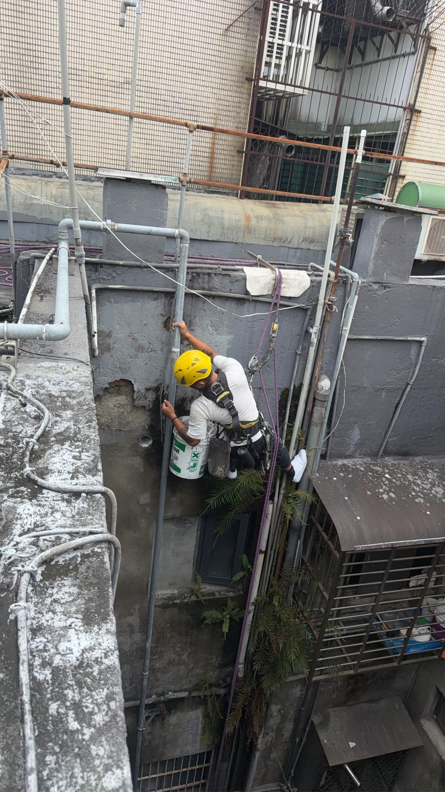 北市龍江路屋頂外牆簡易式防水