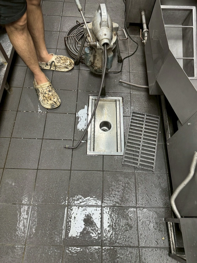 通水管