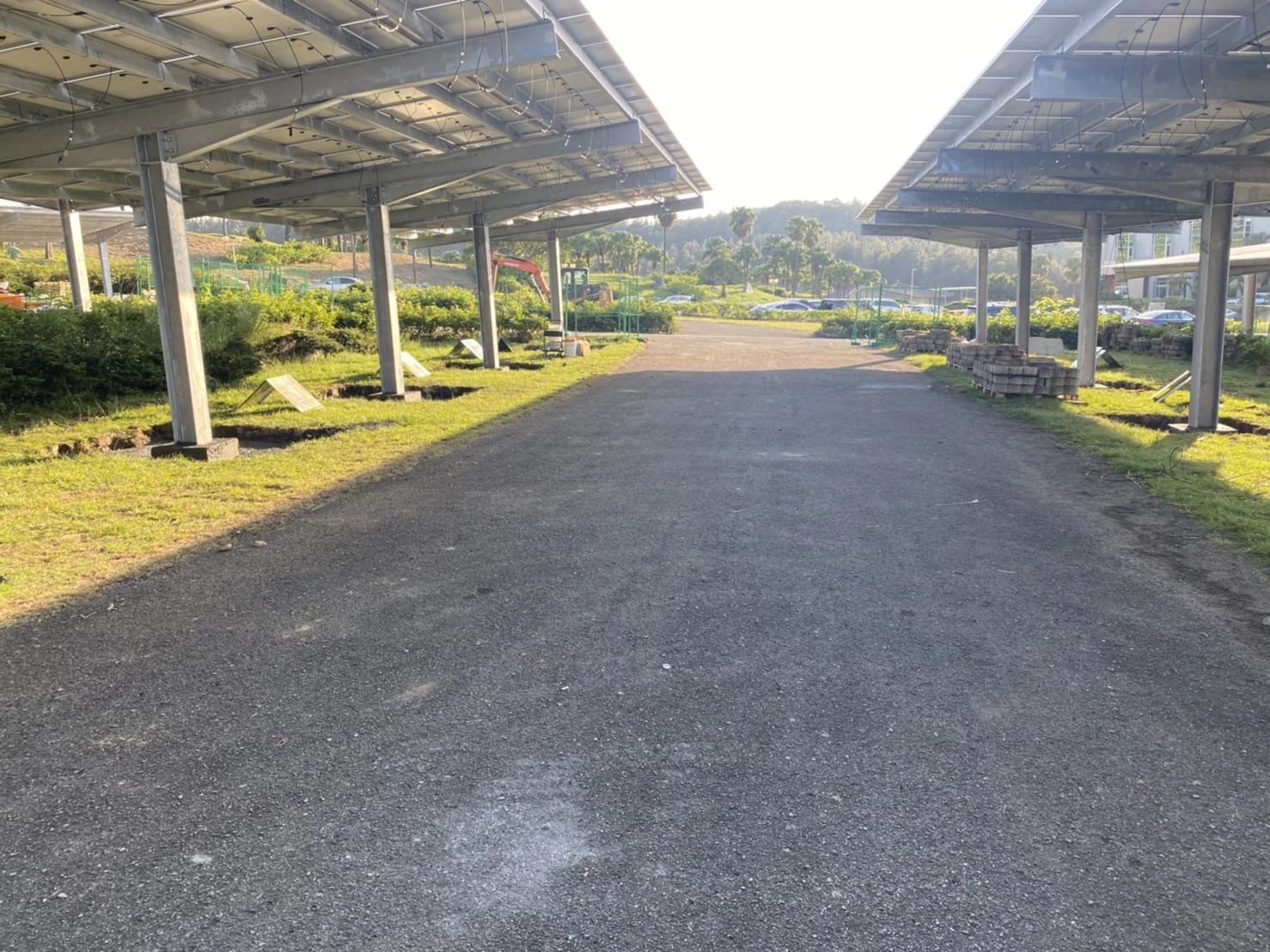 美麗華 (單斜-停車場)-特殊