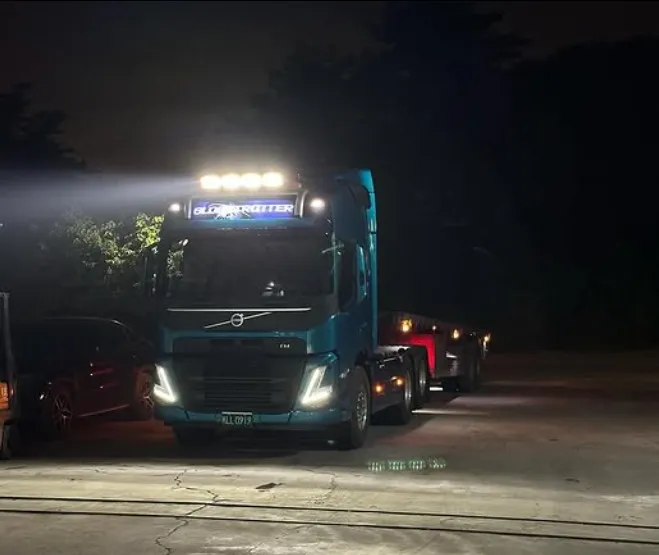 原廠燈架安裝探照燈/工程燈