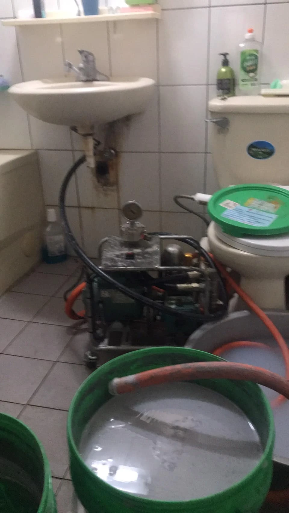 水管灌注