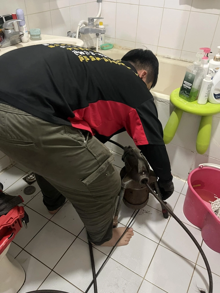 疏通排水管
