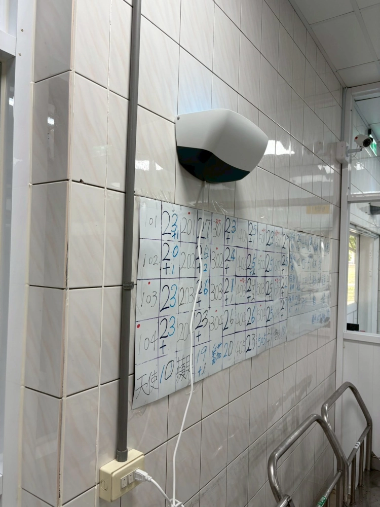 餐廳、中央廚房、內外捕蟲燈(黏紙式、電擊式)