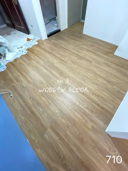 SPC防水超耐磨地板