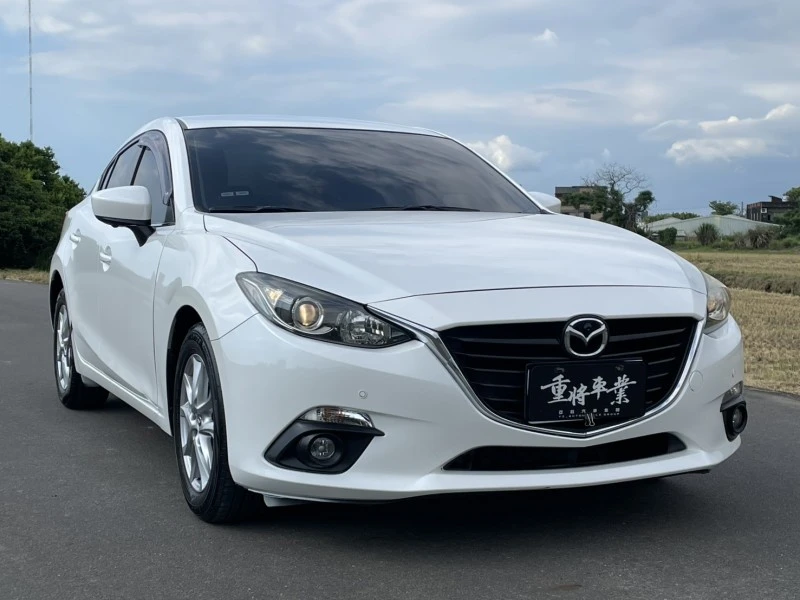 Mazda Mazda3 2015年