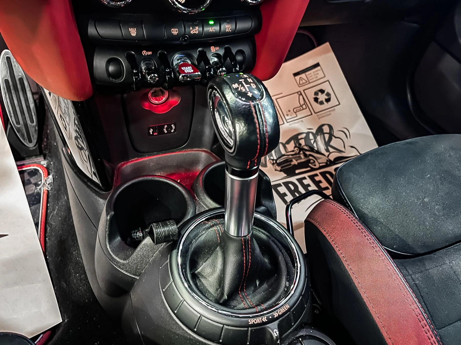 Mini Hatch