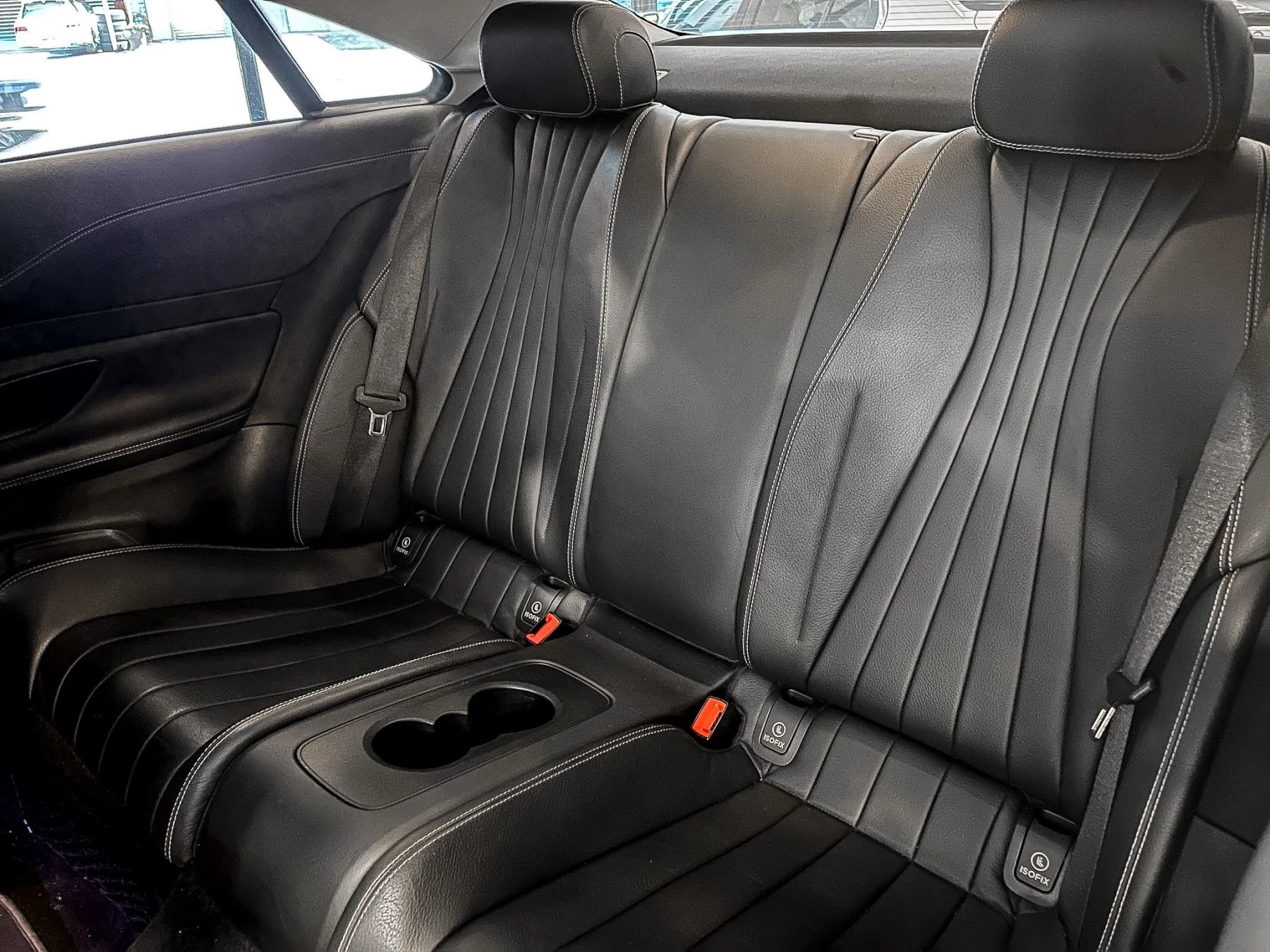 Mercedes-Benz E-Class Coupe E300