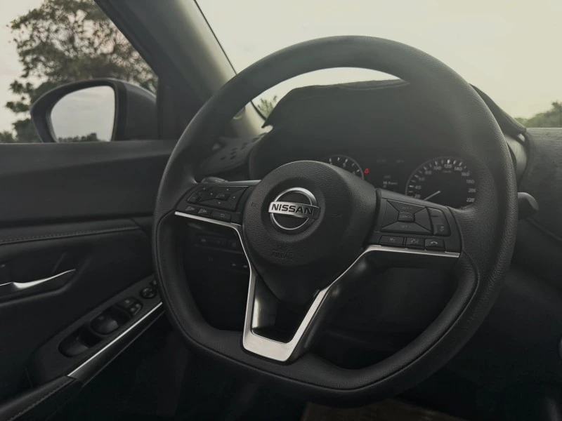 Nissan Sentra 2023年